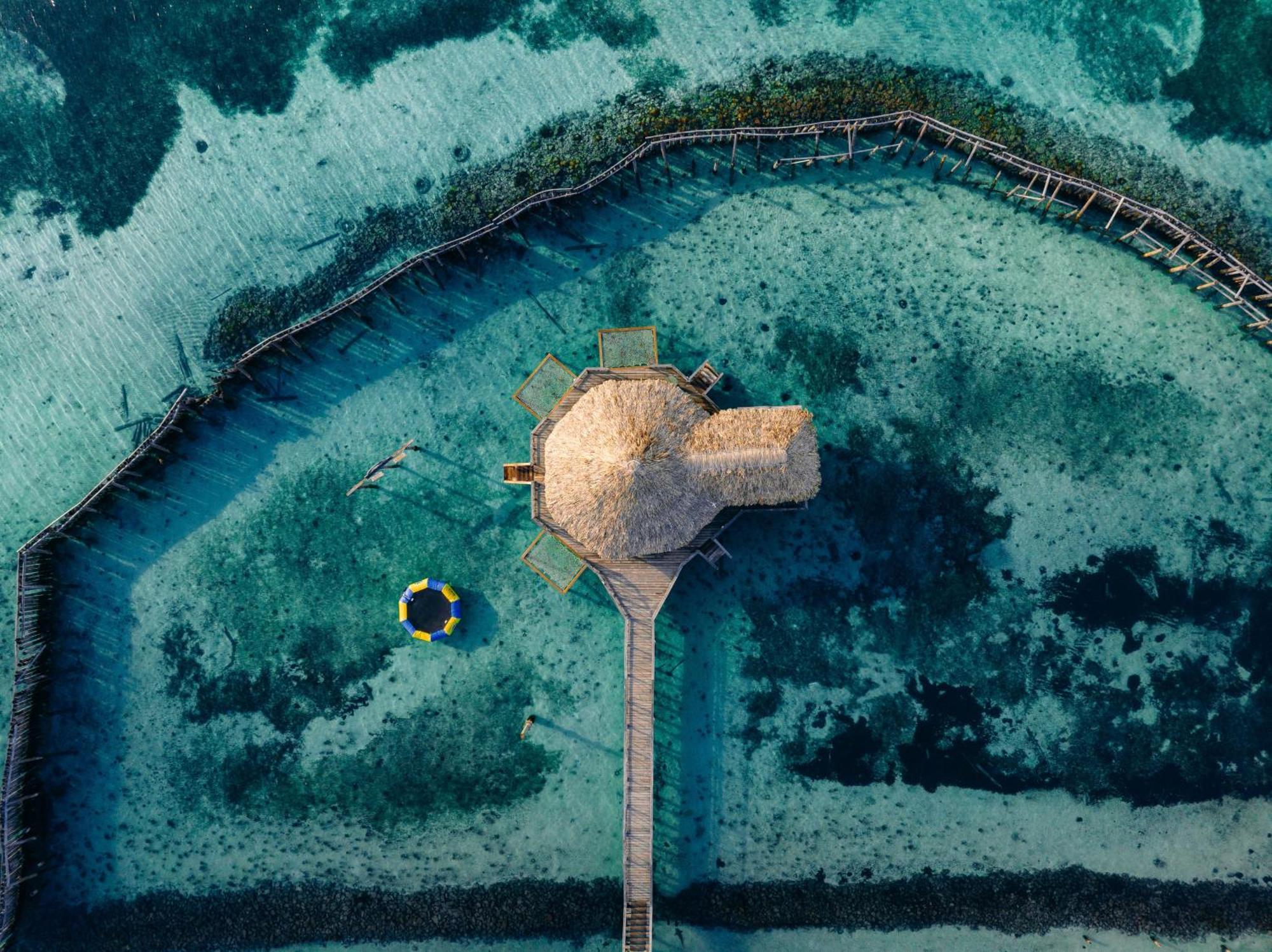 Thatch Caye Resort A Muy'Ono Resort Hopkins Luaran gambar