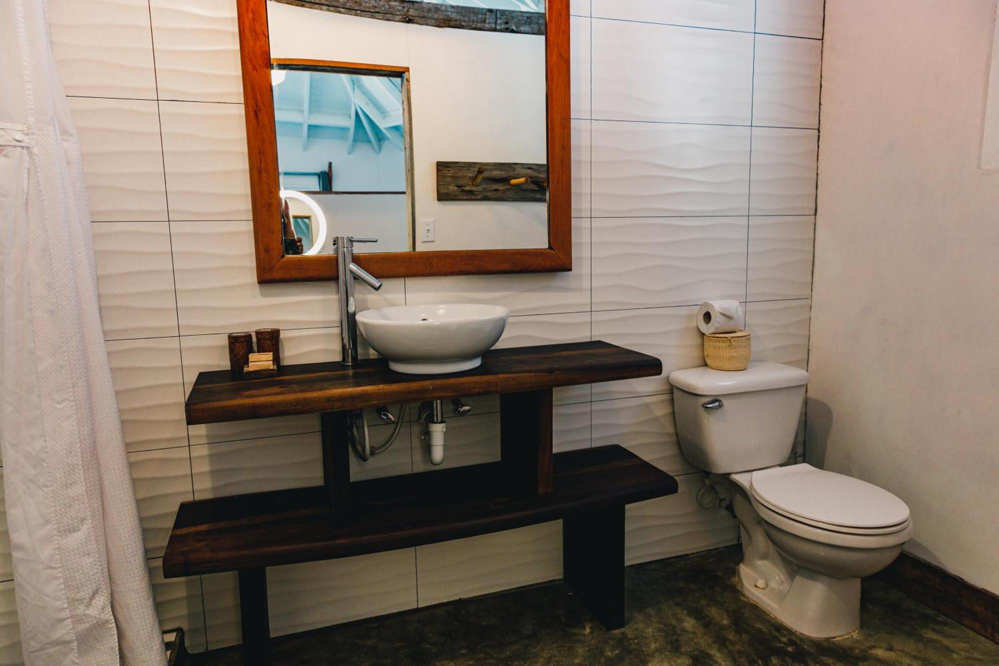 Thatch Caye Resort A Muy'Ono Resort Hopkins Bilik gambar